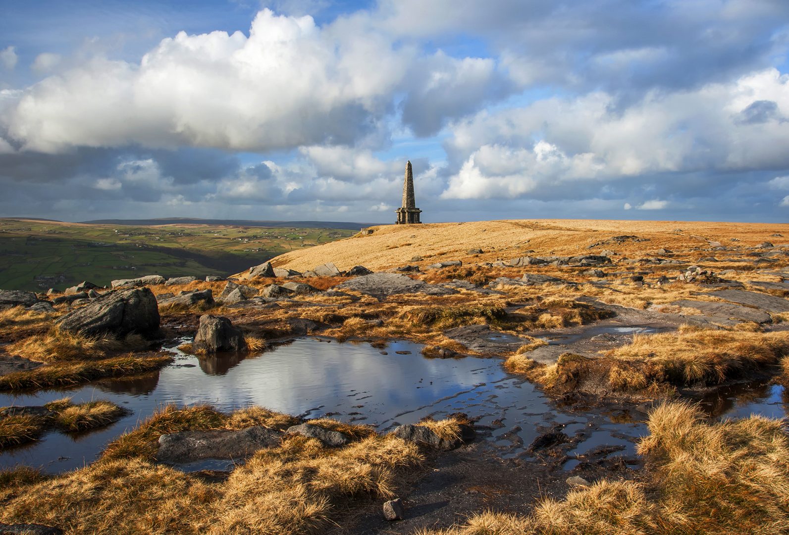 Stoodley Pike, Calderdale